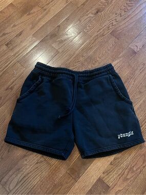 YoungLA men’s large shorts